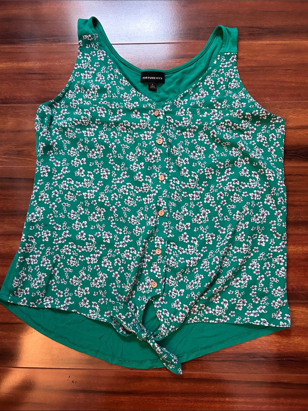 Fortune + Ivy Green Floral Button-Tie Tank